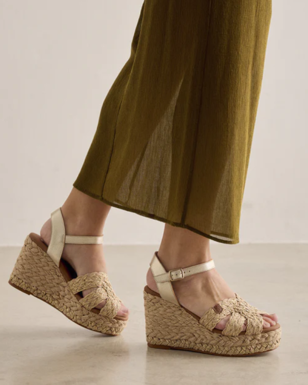 Sandalias Abiertas Alpargatas Mujer  Oro CA39102 071 AVALO YUTE