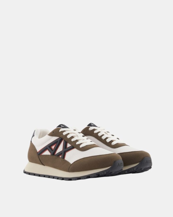 Ténis baixos para homem ARMANI EXCHANGE Castanho XM001960 AF19388