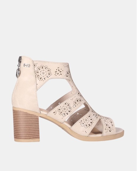 Sandalias Abiertas Mujer CHIKA 10 Beige ROSALINDA 07