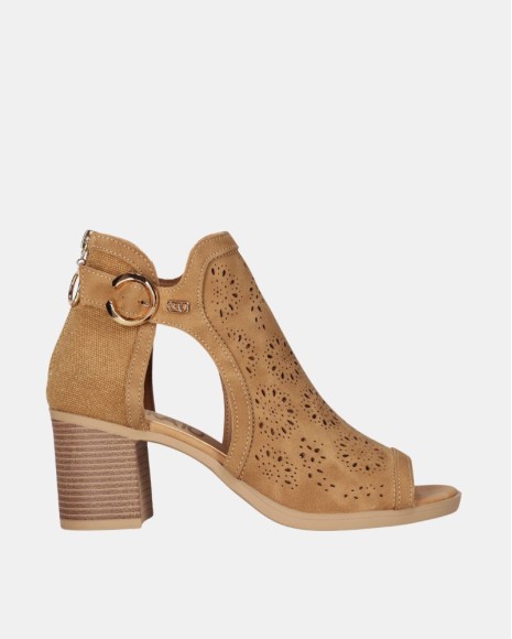 Sandalias Cerradas Mujer CHIKA 10 Marrón ROSALINDA 08