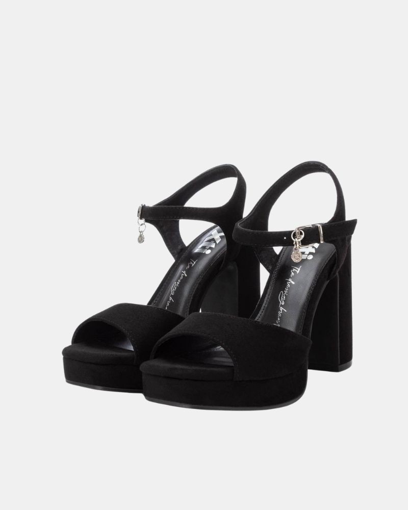 Sandalias Fiesta Mujer XTI Negro 142837