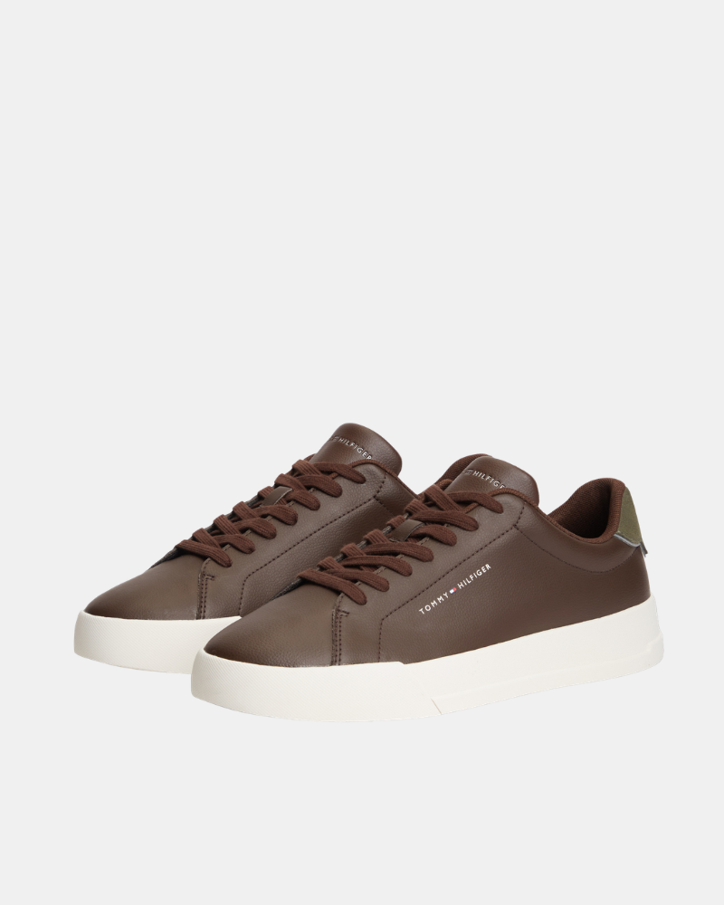 Ténis Homem TOMMY HILFIGER Castanhos FM0FM053670HH