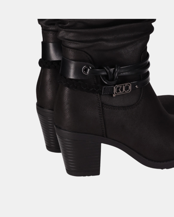 Botas Mulher CHIKA 10 Preto TONIA 21