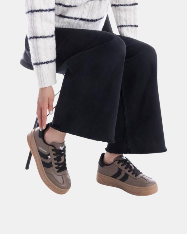 Sapatilhas Mulher XTI Castanhas 144585