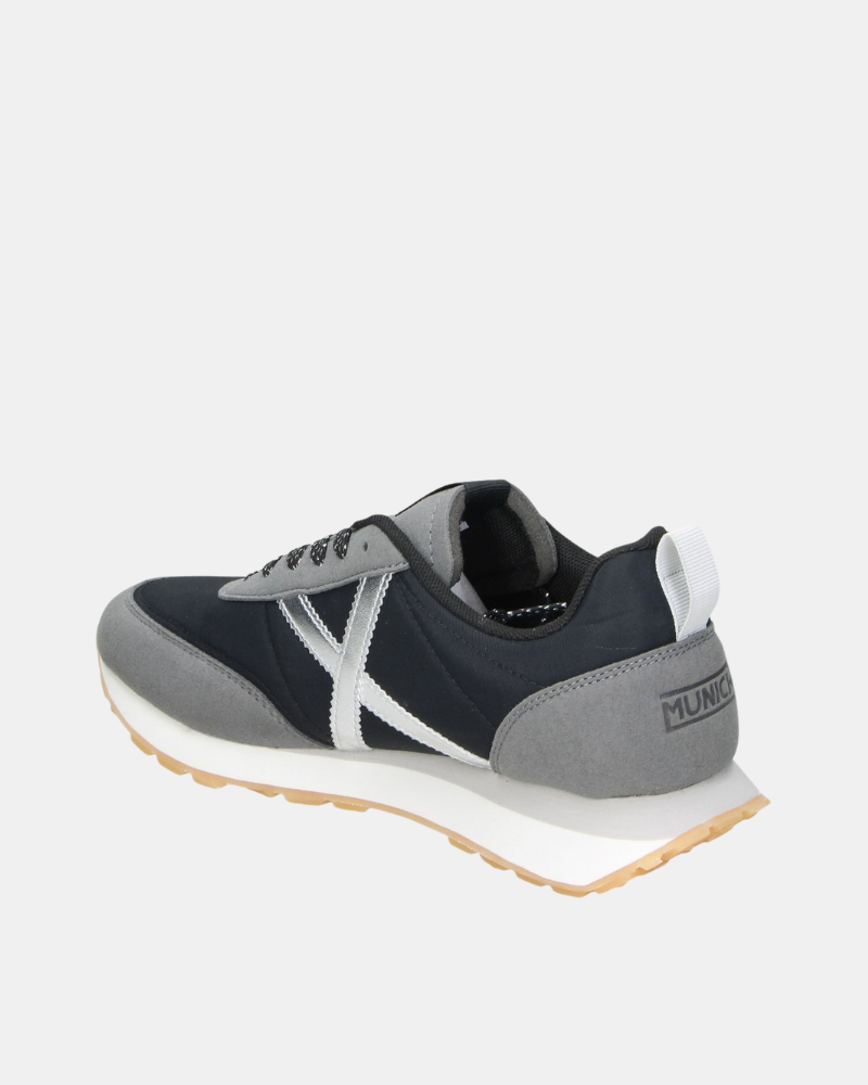 Sapatilhas Mulher MUNICH Pretas 4882015 RUSH W