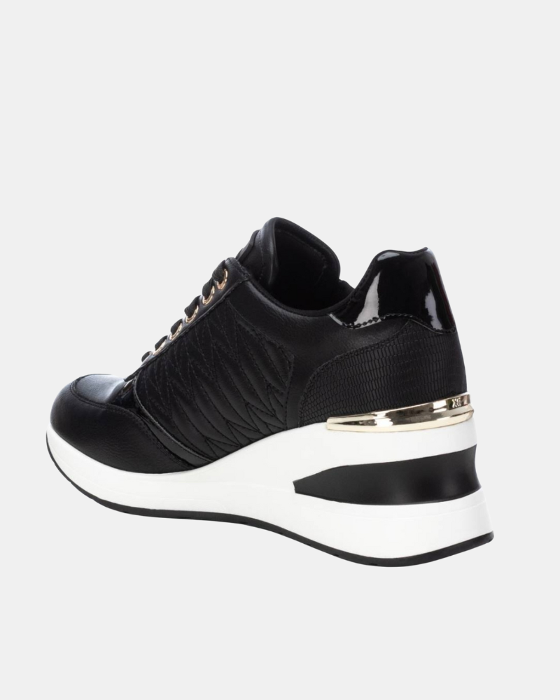 Zapatillas Bajas Mujer XTI Negro 143071