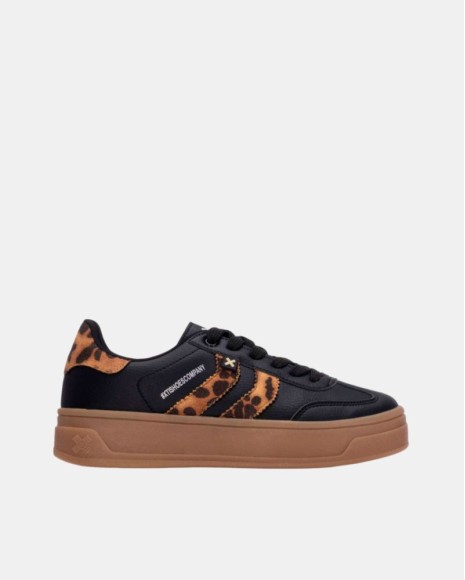 Zapatillas Bajas Mujer XTI Negro Animal Print 144585