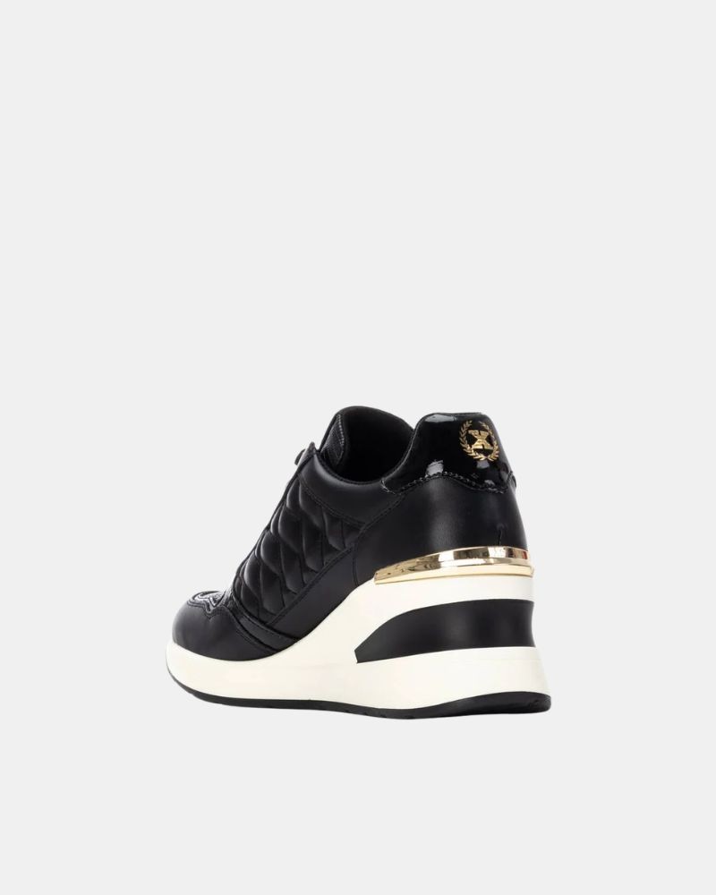 Zapatillas Bajas Mujer XTI Negro 144380