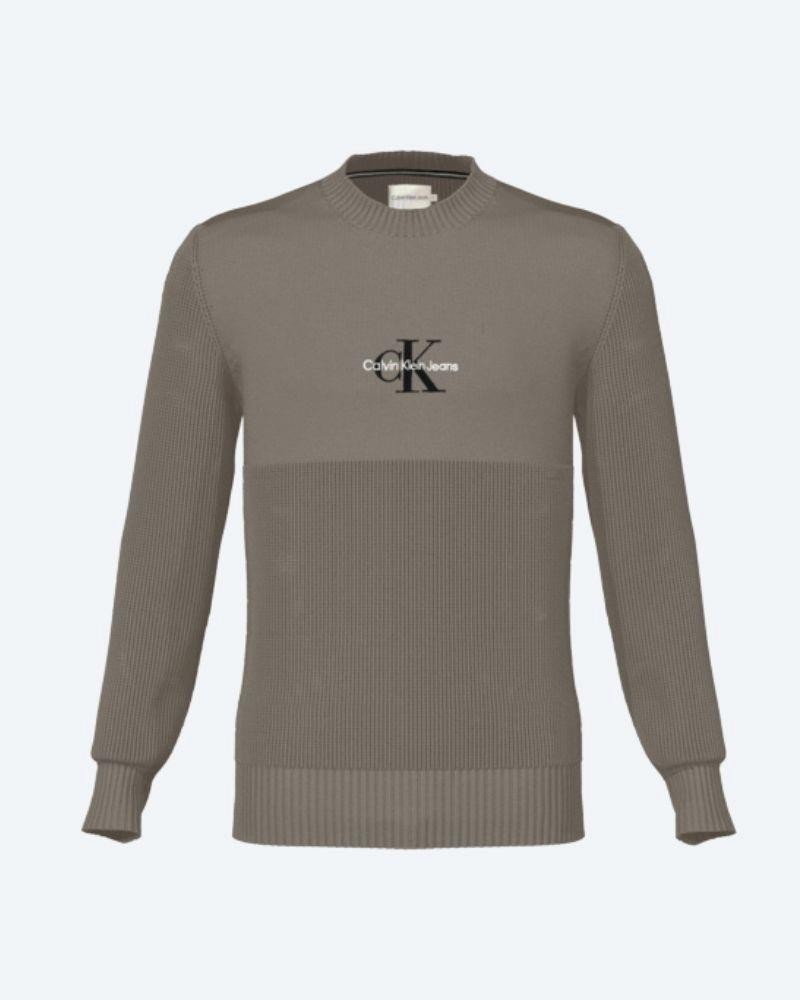CALVIN KLEIN J30J320859A03 MONOLOGO SWEATER Camisola de Manga Comprida Homem Taupe