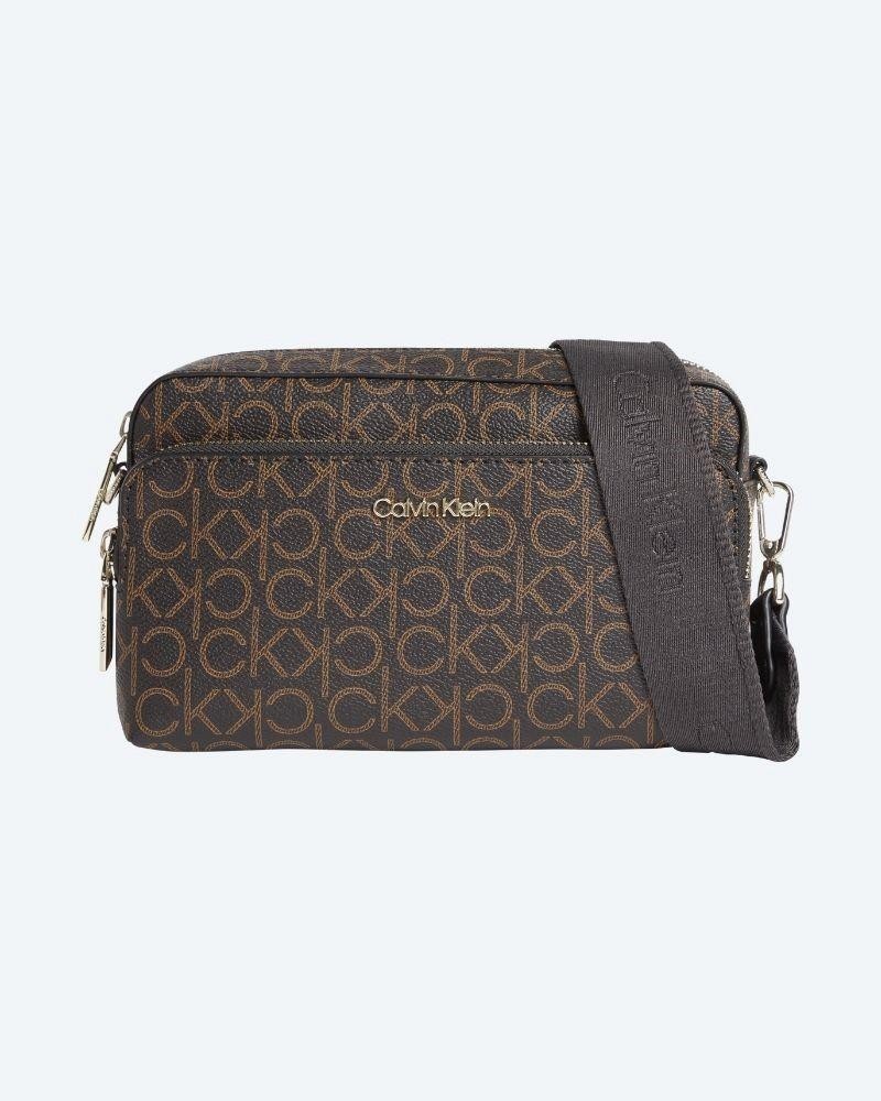 CALVIN KLEIN K60K6107160HD BAG W PKT LG MONO Malas Pequenas Mulher Castanho