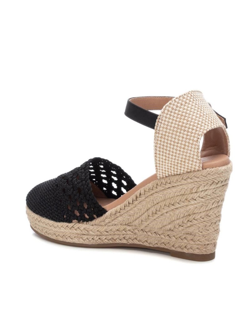 Sandalias cuña Xti negras chica