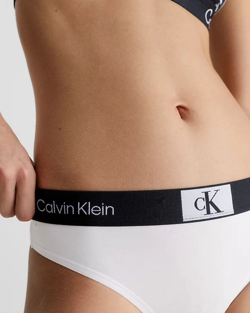 Roupa Interior Parte de Baixo Mulher CALVIN KLEIN Branco 000QF7221E100 MODERN THONG
