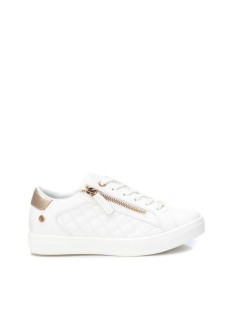 Zapatillas bajas blancas de mujer XTI casual, estilo cómodo y urbano
