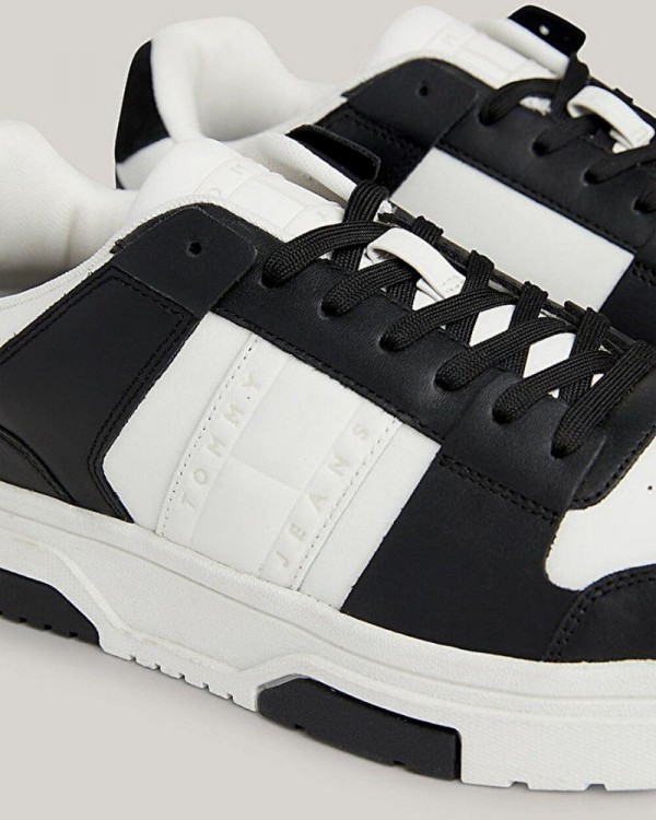 TOMMY HILFIGER Sapatilhas Baixas Homem Branco EM0EM01352