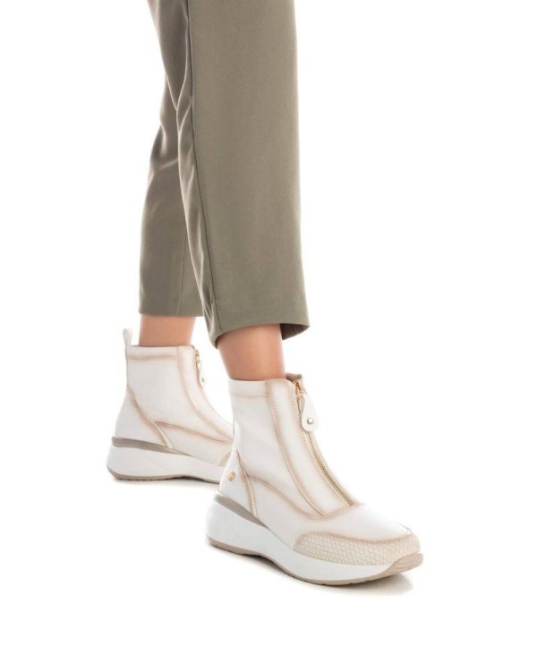 Sapatilhas Altas Mulher XTI Branco 142580