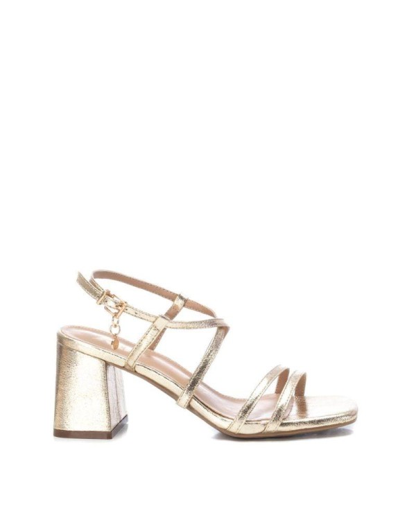 Sandalias de tacón Xti doradas, sofisticadas y brillantes
