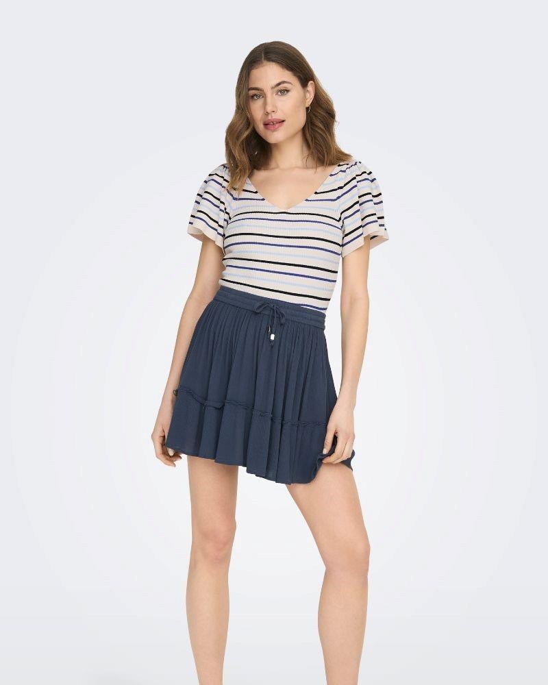 T-shirts Manga curta Mulher ONLY Multicolor 15283760 LEELO